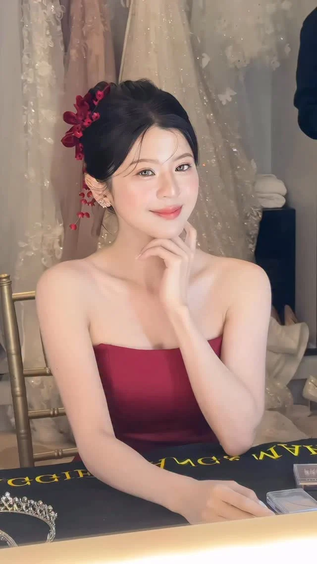 ✨🧧🐎新年快樂 ✨
#新中式造型 🌟
#文定 #新娘造型 #新娘髮型 #仙女製造機